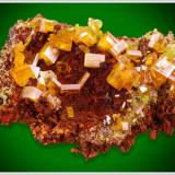 Wulfenite - Ojuela Mine - Durango - Mexiko - miniature - Size 4.5 cm x 3.0 cm x 2.0 cm (Author: jaysminerals)