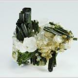 Epidote - Pampa Blanca - Huancavelica Department - Peru - large miniature (Author: jaysminerals)