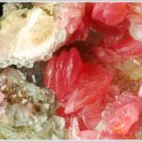 Rhodochrosite - Uchucchacua Mine - Oyon Province - Lima Department - Peru - miniature (Author: jaysminerals)