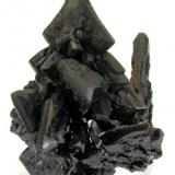 Descloizite
Berg Aukas, Grootfontein District, Otjozondjupa Region, Namibia
60 mm tall x 45 mm wide. Longest edge: 18 mm (Author: Carles Millan)