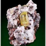 Apatite - Cerro de Mercado Mine, Durango, Mexiko 4.9 x 3.5 x 3.1 cm Crystalsize 1.5cm (Author: jaysminerals)