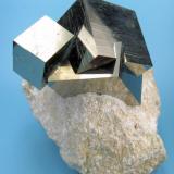 Pyrite
Ampliación a mina Victoria, Navajún, La Rioja, Spain
80 mm x 68 mm. Main crystal size: 28 mm on edge (Author: Carles Millan)