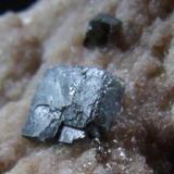 Stibiotantalite? 5 x 5 x 2 mm (Author: nurbo)