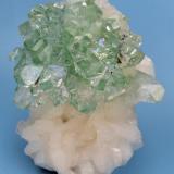 Apophyllite, stilbite
Jalgaon District, Maharashtra, India
66 mm x 56 mm (Author: Carles Millan)