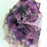Fluorite, quartz
Berbes Mining area, Ribadesella, Asturias, Spain
72 mm x 55 mm x 55 mm. Main crystal edge: 23 mm (Author: Carles Millan)