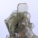 Baryte
Cerro Huarihuyn, Miraflores, Huamalíes Province, Huánuco Department, Peru
102 mm x 56 mm. Main crystal: 30 mm x 23 mm

Close up view (Author: Carles Millan)