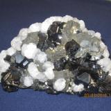 an old mineral , Chevaleret (Marmatit) , calcite , pyrite , 1.200kg , 9cm x 15cm (Author: Besi)