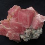 Rhodochrosite.8x6x3 cm (Author: José Miguel)