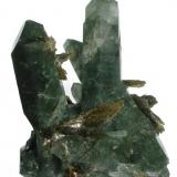 Quartz, Epidote. 9x8x6 cm. (Author: José Miguel)