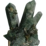 Quartz, Epidote. 9x8x6 cm. (Author: José Miguel)