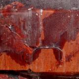 Superficie del cuarzo amatista con hematites. 11x8,5x6,8 cm. (Autor: Jmiguel)