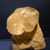 Calcita
Minas de la Florida - Cantabria - España
cristal: 6 cm (Autor: Diego Navarro)