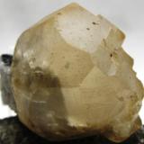 Calcita. Minas de la Florida. Valdaliga. Cantabria.
Cristal de 3x3 cm. (Autor: Jose Luis Otero)