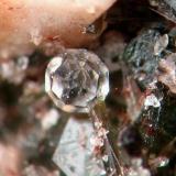 ANALCIMA. gilico. cristal de 0,5 mm.jpg (Autor: josminer)