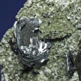 Hematite - Archidona (Málaga)
Tamaño: 10 x 4 cm. Cristal 2,4 cm. (Autor: El Coleccionista)