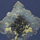Anverso Fluorita - Berbes (Asturias)
Cristal acabado 3,5 x 3,3 cm. (Autor: El Coleccionista)