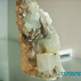 Berilo var.Aguamarina
Penouta   Orense
año1999
cristal 2cms. (Autor: Gelo)