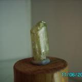 cristal de apatito
minas de La Celia
Jumila   Murcia
año1997
2,3cms. (Autor: Gelo)
