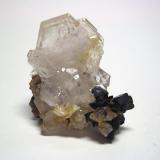 Apatito y siderita, Tormiq Valley, Skardu District, Pakistán, 3,3x2,6x2 cm. (Autor: Edelmin)