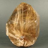 Cuarzo rutilado
Diamantina (Minas Gerais
Brasil
9,5 x 7 x 6 cm
663 gr (Autor: Granate)