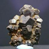 Piritoedro - Zona de Jarapalos - Alhaurín el Grande - Málaga
Pieza de 6 x 5 cm. cristal mayor 2,2 cm. (Autor: El Coleccionista)