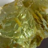 A picture that shows the structure of the pale green and very clear fluorite. (Author: Tobi)