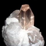 Topaz, quartz, feldspar
Dassu, Shigar Valley, Skardu District, Gilgit-Baltistan, Pakistan
70 mm x 65 mm (Author: Carles Millan)