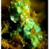 Parnauita.La Preciosa Mine, Fuente Huerpita, Vall de Almonacid, Comarca Alto Palancia, Castellón / Castelló, Valencian Community / Comunitat Valenciana, SpainEncuadre 1 mm. (Autor: Rafa Muñoz(mineralvarado))