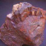 HematitesPetra Tercera Group of mines, Ólvega, Comarca del Moncayo, Soria, Castile and León, Spain13 x 12 cm. (Autor: Antonio Alcaide)