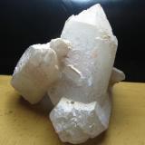 CuarzoMina Serrabal, A Ponte Ulla-Santa Cruz de Ribadulla-San Pedro de Vilanova-Boqueixón-Codeso, Vedra/Boqueixón, Comarca Santiago, La Coruña / A Coruña, Galicia / Galiza, España13 cm x 12 cm (Autor: antonio9943)