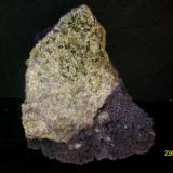 OlivinoVolcán del Puig de la Banya del Boc, Llorà, Sant Martí de Llémena, Comarca Gironès, Gerona / Girona, Catalonia / Catalunya, Spain7x8 cm (Autor: marcel)