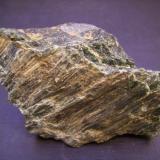 Antigorita (hacia crisotilo)<br />Nigüelas, Comarca Valle de Lecrín, Granada, Andalucía, España<br />9 x 6 cm.<br /> (Autor: Antonio Alcaide)