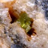 Esfalerita<br />Pineda de la Sierra, Comarca Sierra de la Demanda, Burgos, Castilla y León, España<br />Cristal de 3 mm.<br /> (Autor: Calita)