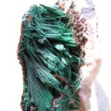 Malachite
2.5 x 5.0 cm
With a very old unnamed label (Author: rweaver)