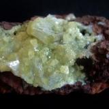 Adamite. Locality: "La Ojuela" mine, Mapimí, Durango, México
size:10cm x 6cm x4.3cm (Author: Luis Domínguez)