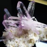 Amethyst quartz Locality: Piedra Parada, Las vigas, Veracruz, México size: 6.7cm x 6.4cm x 6cm (Author: Luis Domínguez)