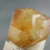 Calcite
North Vernon, Indiana
5.2cm x 4.6cm (Author: rweaver)