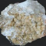 Calcita y Fluorita - Mines de Sant Marçal, Viladrau, Montseny, Osona, Girona, Catalunya, España
Medidas: 9x8x5 cms (Autor: Joan Martinez Bruguera)