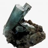 Aquamarine, Schorl, Quartz. 8.5x9x7.3 cm (Author: José Miguel)