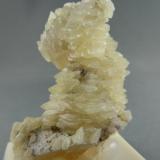 Benstonite
Minerva #1 Mine
Harden Co., Illinois
4.0cm x 5.2cm (Author: rweaver)