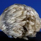 Calcite
Minerva #1 Mine
Specimen size 6 x 4.5 cm. (Author: am mizunaka)