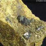 Hematites.
Pol.ind.Parbayón, Piélagos, Cantabria, España.
5 x 2,5 cm. (Autor: Frederic Varela)
