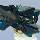 Veszelyite
Black Pine Mine, Flint Creek Valley, Philipsburg District, Granite Co., Montana
Specimen size 1.4 x 1.1 cm (Author: am mizunaka)