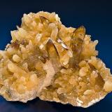 Barite with Calcite
Elk Creek, Dalzell, Meade County, South Dakota, USA
Specimen size 7.8 x 5.5 cm. (Author: am mizunaka)