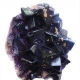 Fluorite, Calcite. 7.8 × 6.4 × 2.3 cm (Author: José Miguel)