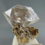 Quartz var Herkimer Diamond
Middleville, New York
7.0cm x 6.7cm (Author: rweaver)