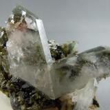 Quartz, Japan Law twin
Green Monster Mine
Sulzer, Prince of Wales Island
Alaska
5.7cm x 4.0cm (Author: rweaver)