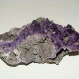 Perimorphic Fluorite -&gt; Calcite
San Antonio, Chihuahua, Mexico.
Size: 7cm (Author: javmex2)