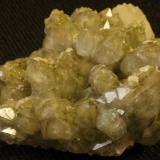 Chinese green Quartz, about 10 cm across. Gift from Walter Bowser about 8 years ago. (Author: Darren)