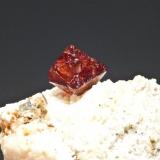 Espinela Roja
Sierra de Mijas - Mijas - Málaga
Pieza de 4,5x3,5 cm. cristal mayor 0,7 cm. (Autor: El Coleccionista)